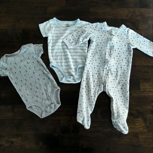 Organic Cotton Onesies and Footie Pajamas - Bundle of 3 - Size 6-9 Months